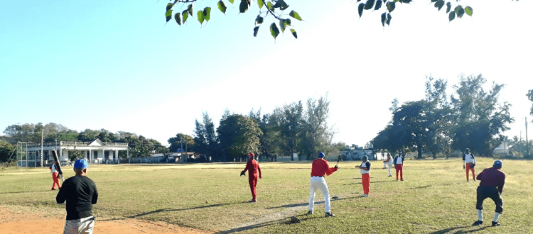 Softbol Veteranos Season 12 Week 3 Main Image